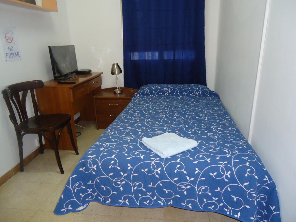 Hotel Pension Mode Lerida Kamer foto