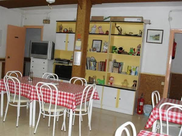 Hotel Pension Mode Lerida Buitenkant foto